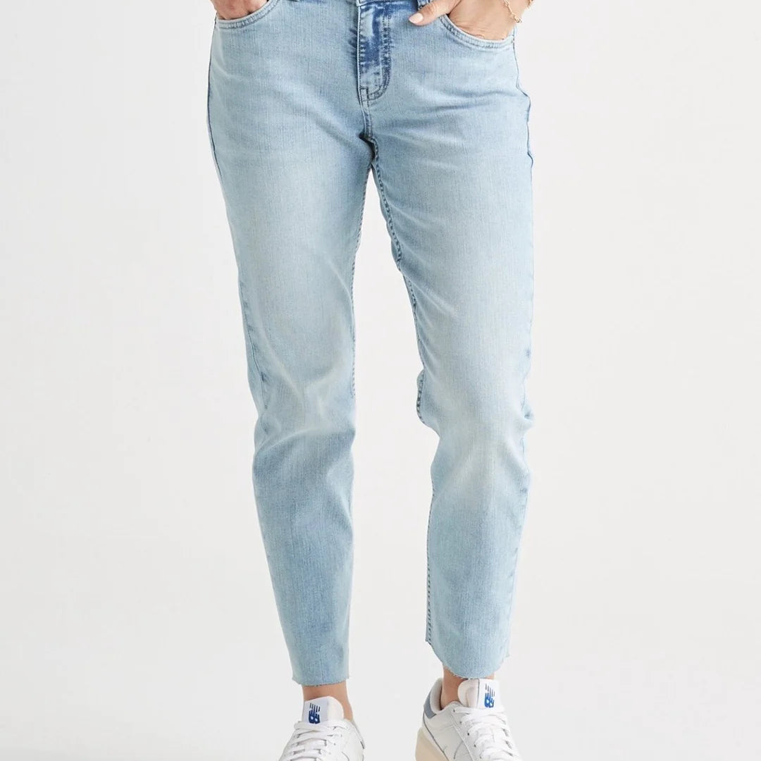 Performance Denim Girlfriend Jean (Women's) - WFLR5024 - Past Season