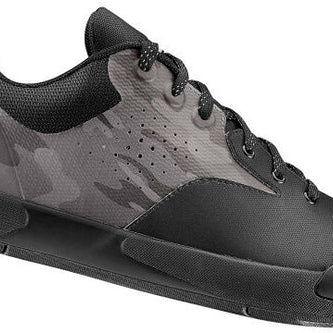Shuttle Off-Road Flat Shoe