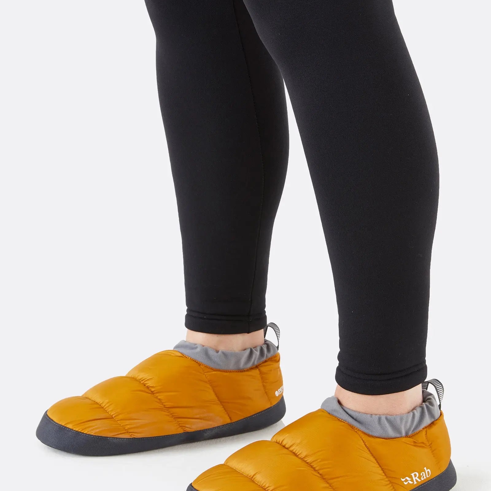 Down Hut Slipper (Unisex) - QAJ-03