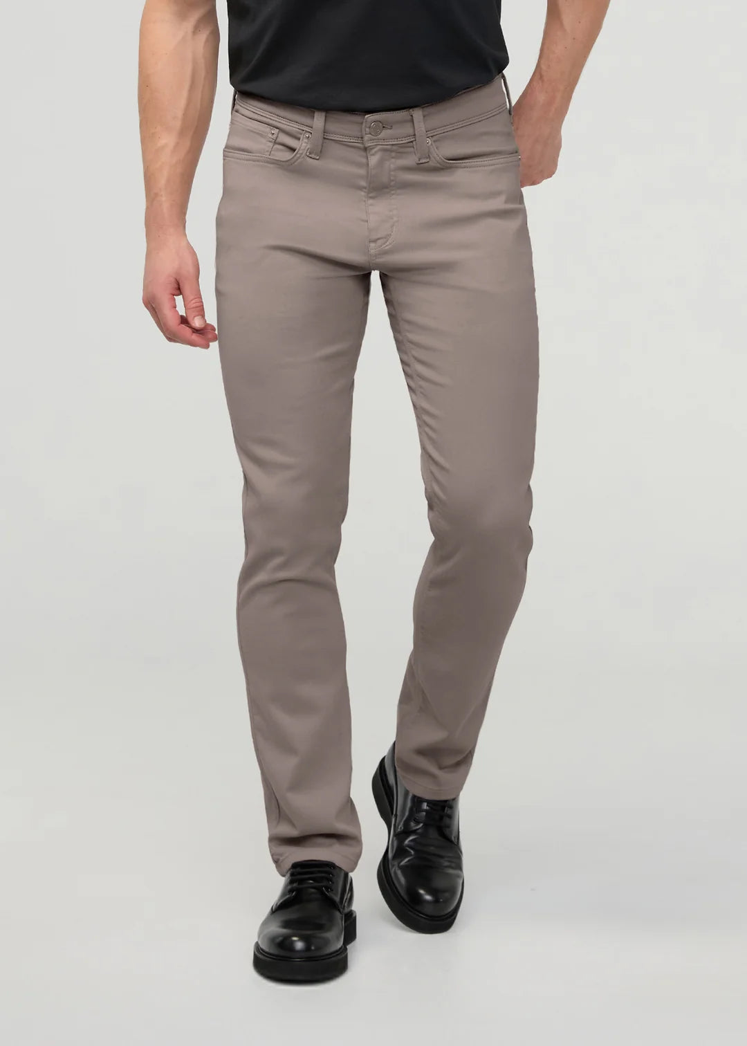 No Sweat Slim Straight (Men's)