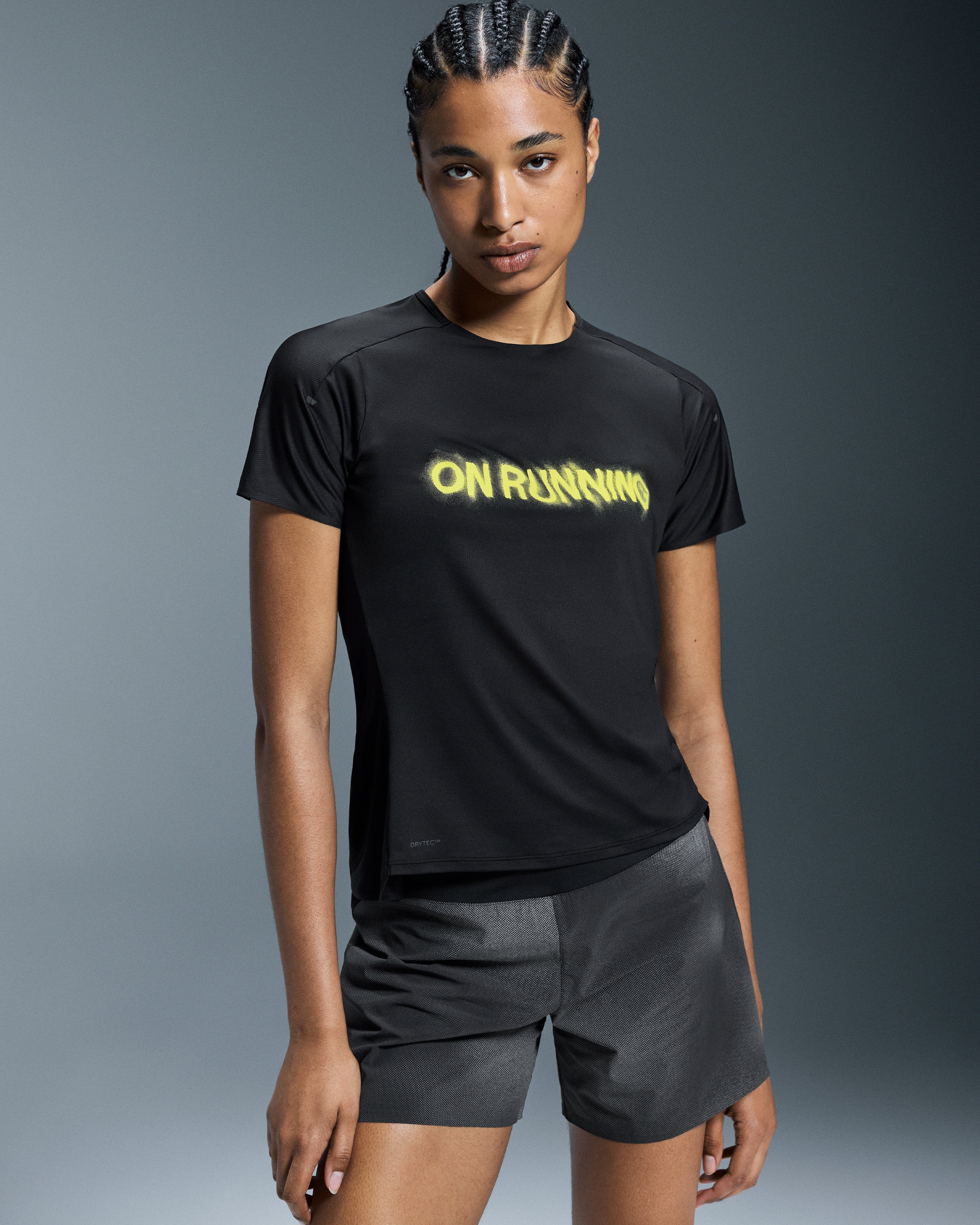On Running - Women's Running Shorts Lumos – The Outfitters