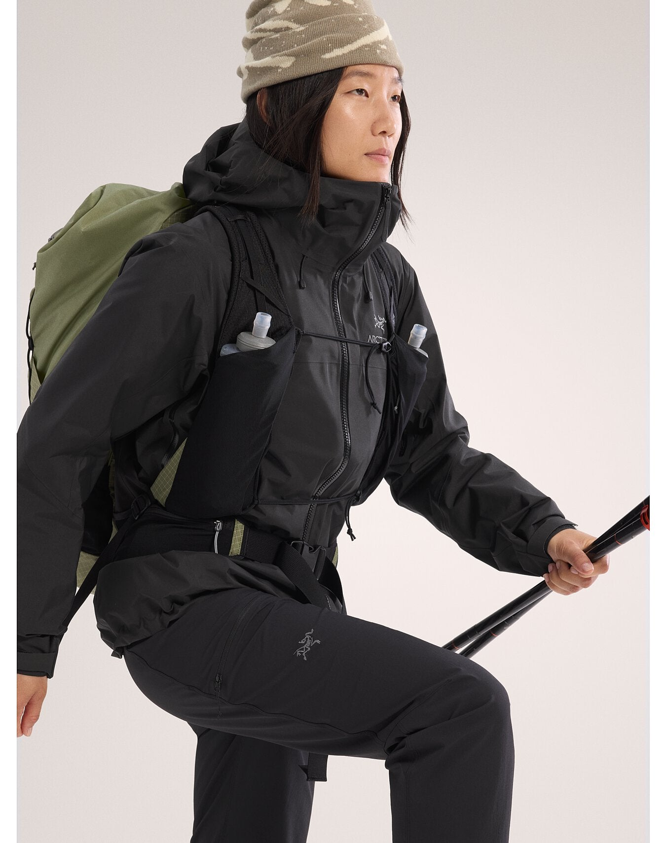 Arc'Teryx - Women's Beta AR Jacket StormHood | Past Season – The