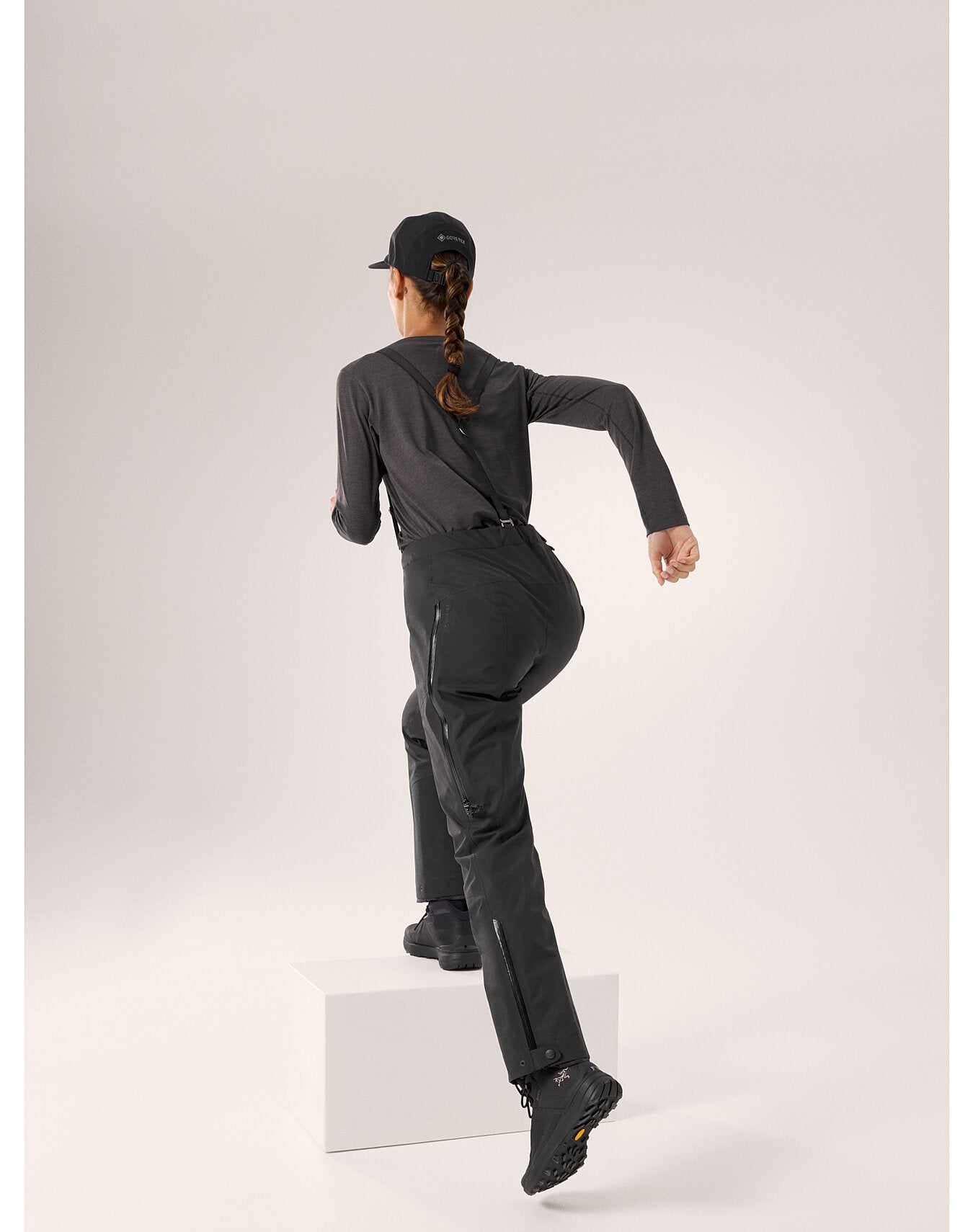 Arc'Teryx - Women's Beta AR Pant | The Outfitters – The