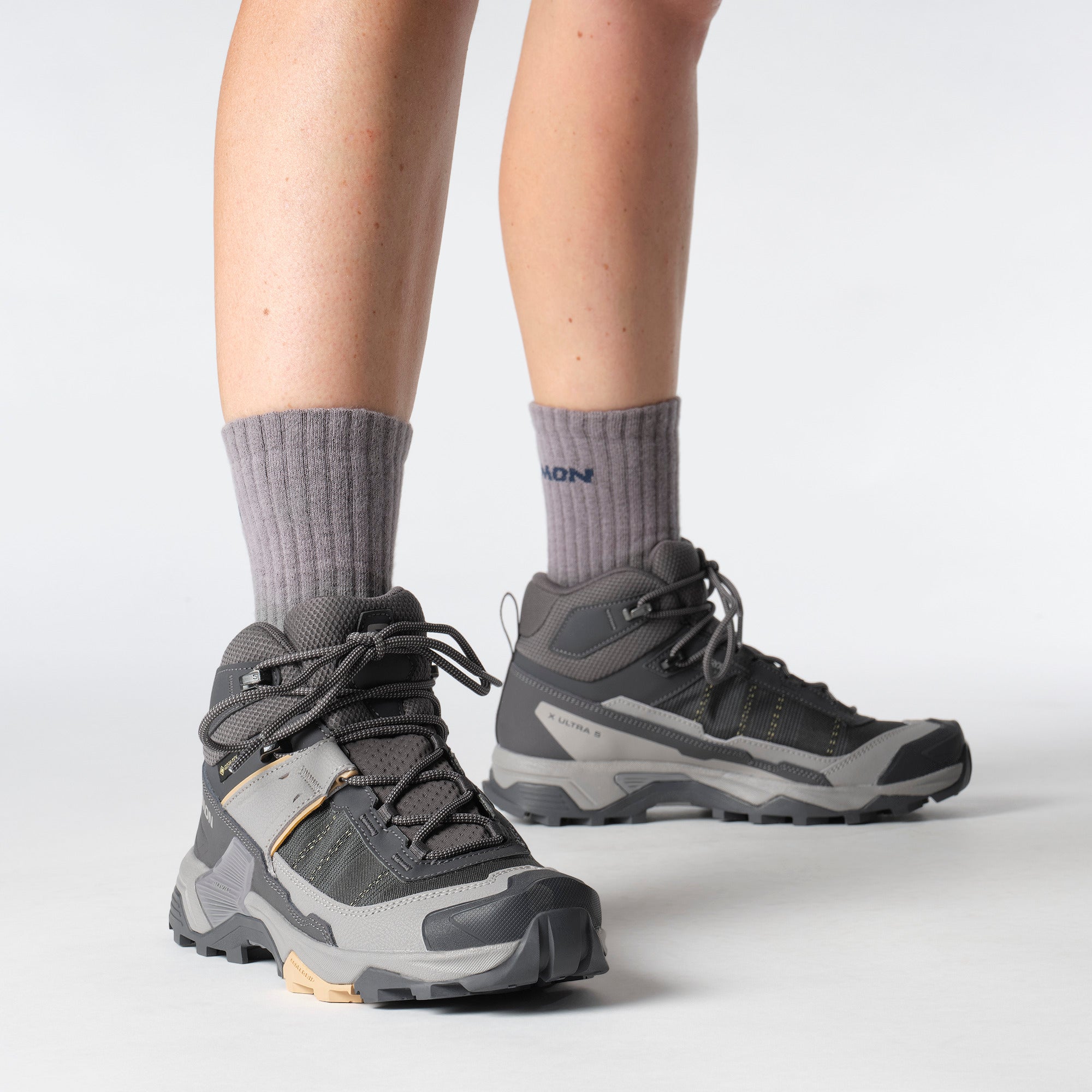 Salomon - Women's X Ultra 5 Mid Gore-Tex | Hiking Boots – The