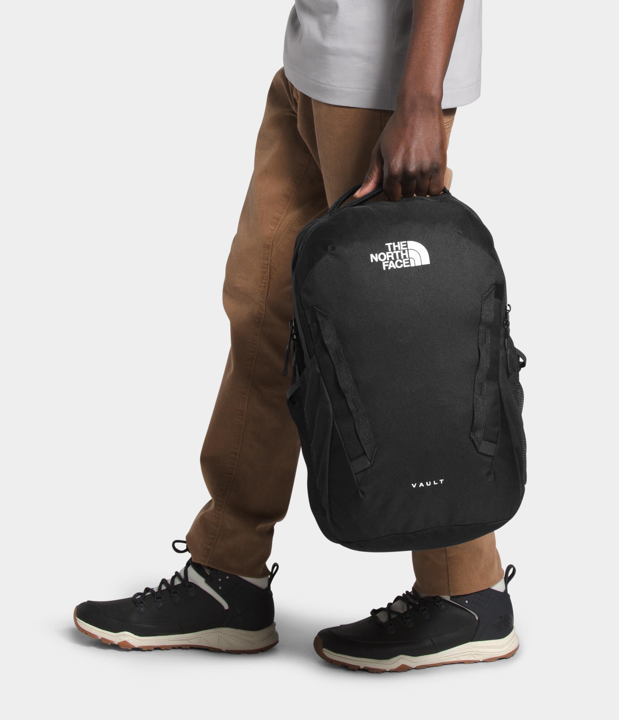 The North Face - Vault Backpack 27L – The Outfitters Adventure