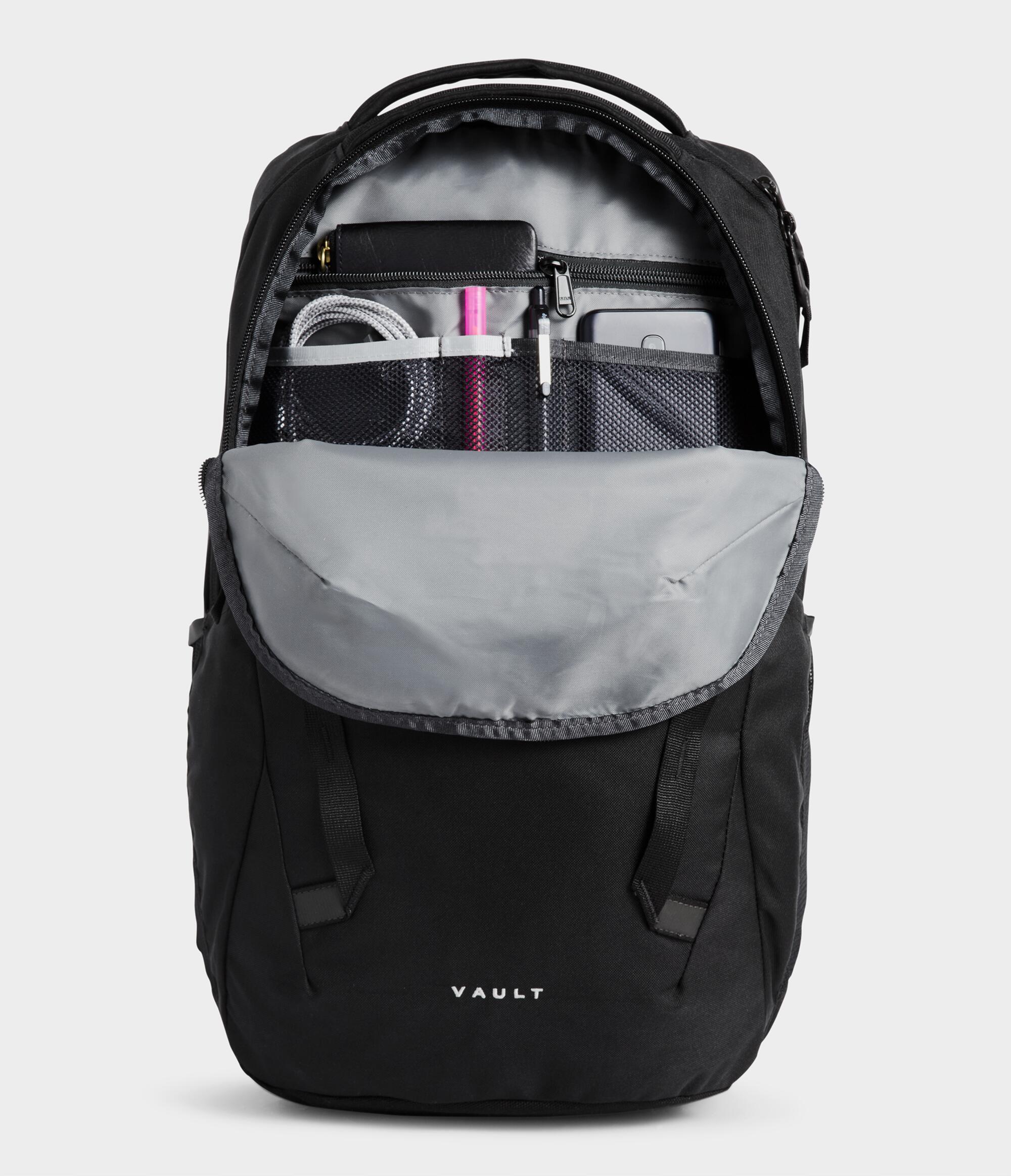 The North Face - Vault Backpack 27L – The Outfitters Adventure