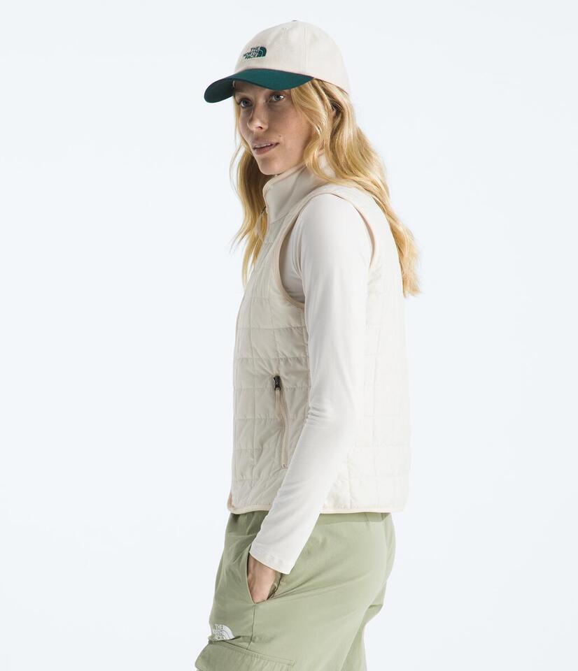The North Face - Women's Junction Insulated Vest | NF0A88TJ