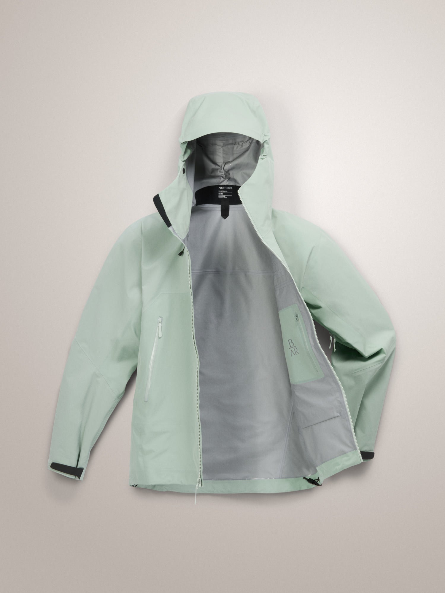 Arc'Teryx - Men's Beta AR Jacket Stormhood | Past Season – The