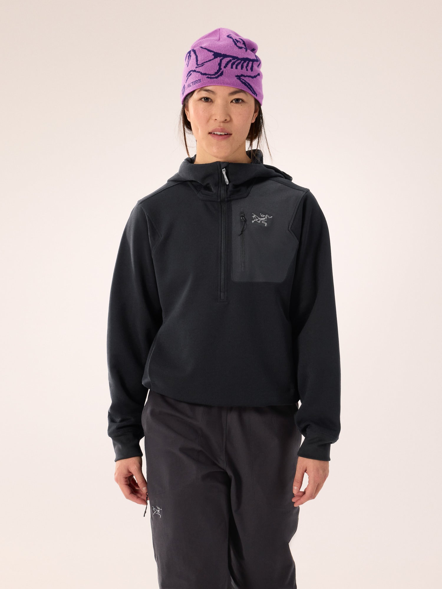 Aestas Pullover Hoody (Women's) - X000009492