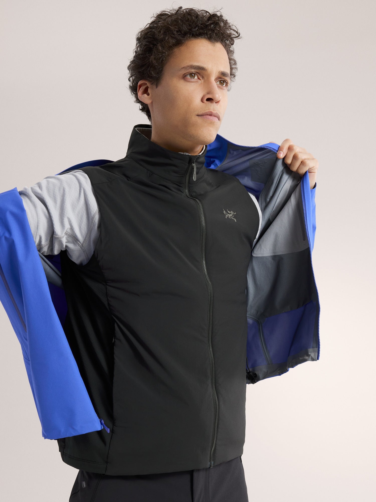 ARC'TERYX ATOM VEST ブラック Lサイズ 現行 Arc'teryx LEAF Atom Vest LT (Gen 2.1) - 911supply