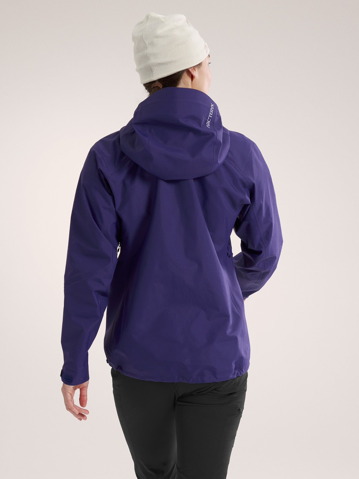 Arc'Teryx - Women's Beta SL Jacket - X000009674 | Past