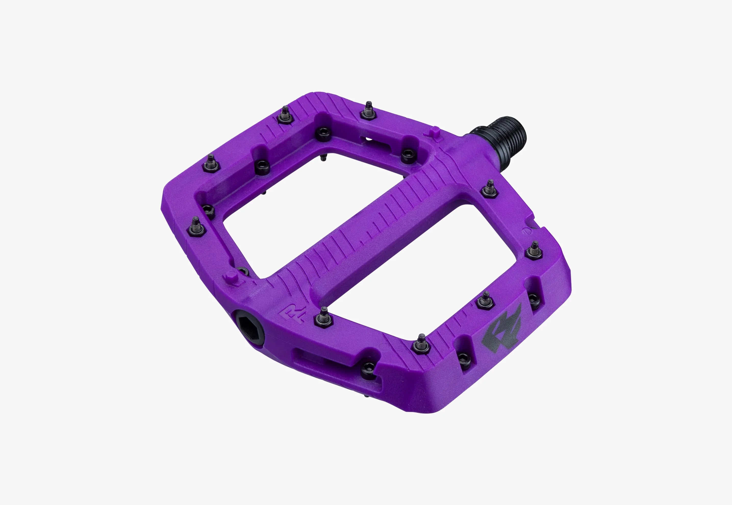 Chester 24 Large Pedal